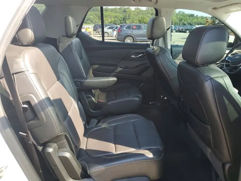2018 CHEVROLET TRAVERSE LT  