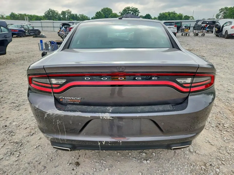 2021 DODGE CHARGER SXT  