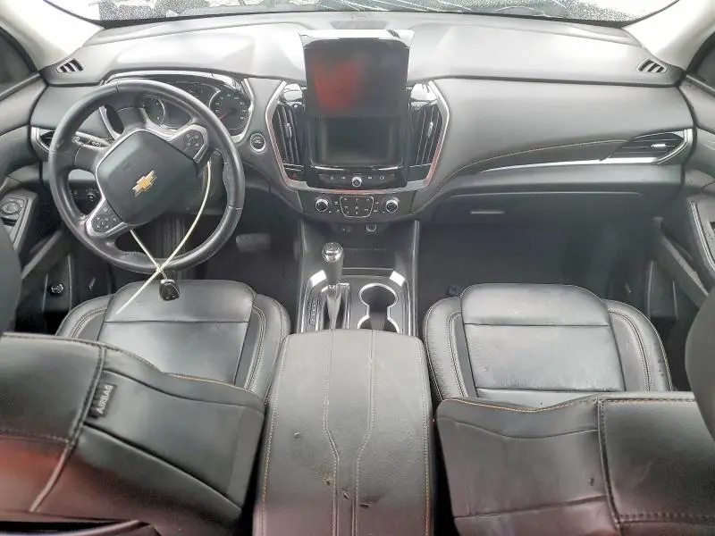2020 CHEVROLET TRAVERSE LT  