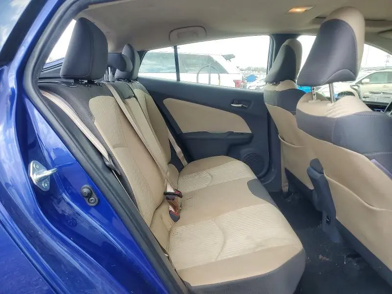 2018 TOYOTA PRIUS THREE  