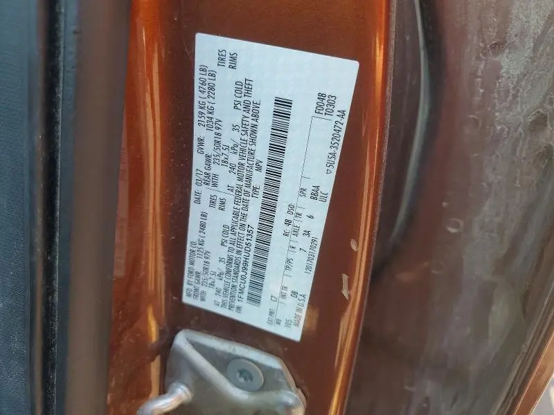 2017 FORD ESCAPE TITANIUM  