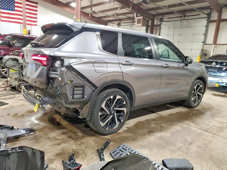 2023 MITSUBISHI OUTLANDER SE  