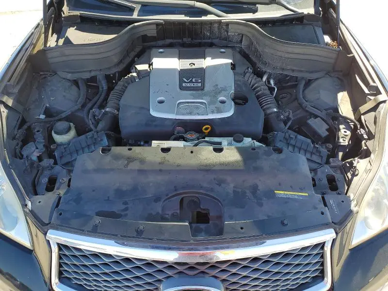 2017 INFINITI QX50 BASE  