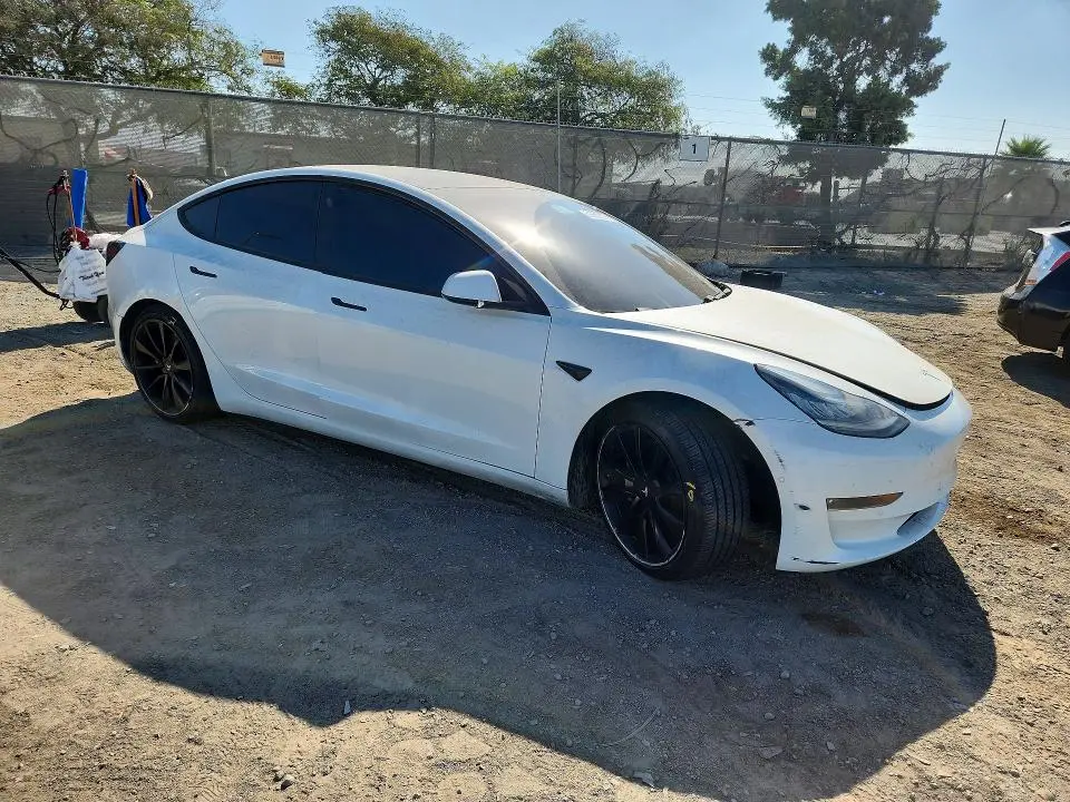 2020 TESLA MODEL 3   