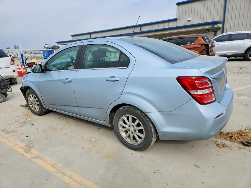 2018 CHEVROLET SONIC LT  