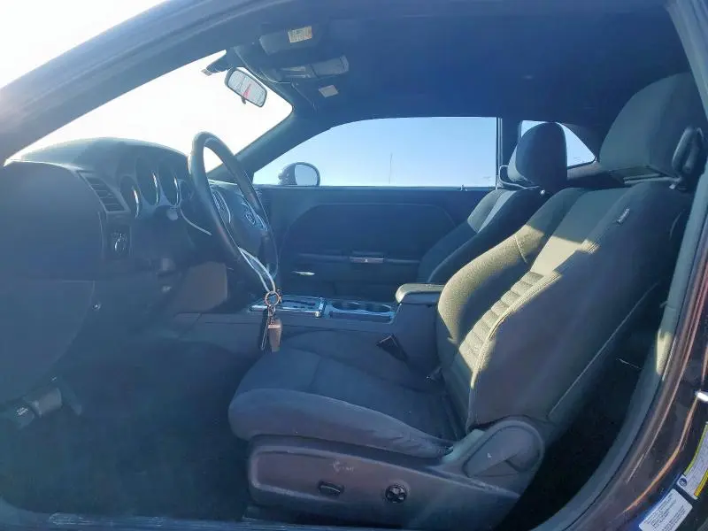 2011 DODGE CHALLENGER