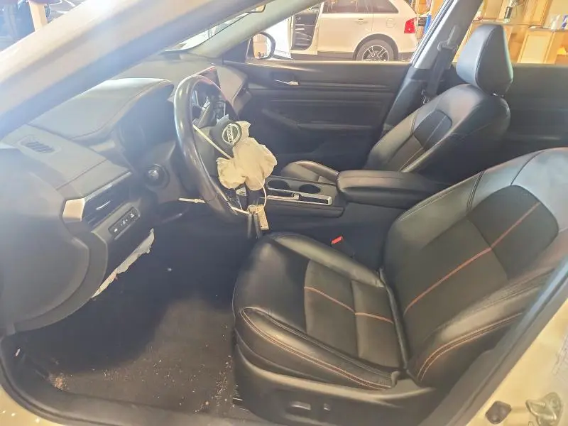 2022 NISSAN ALTIMA SR  