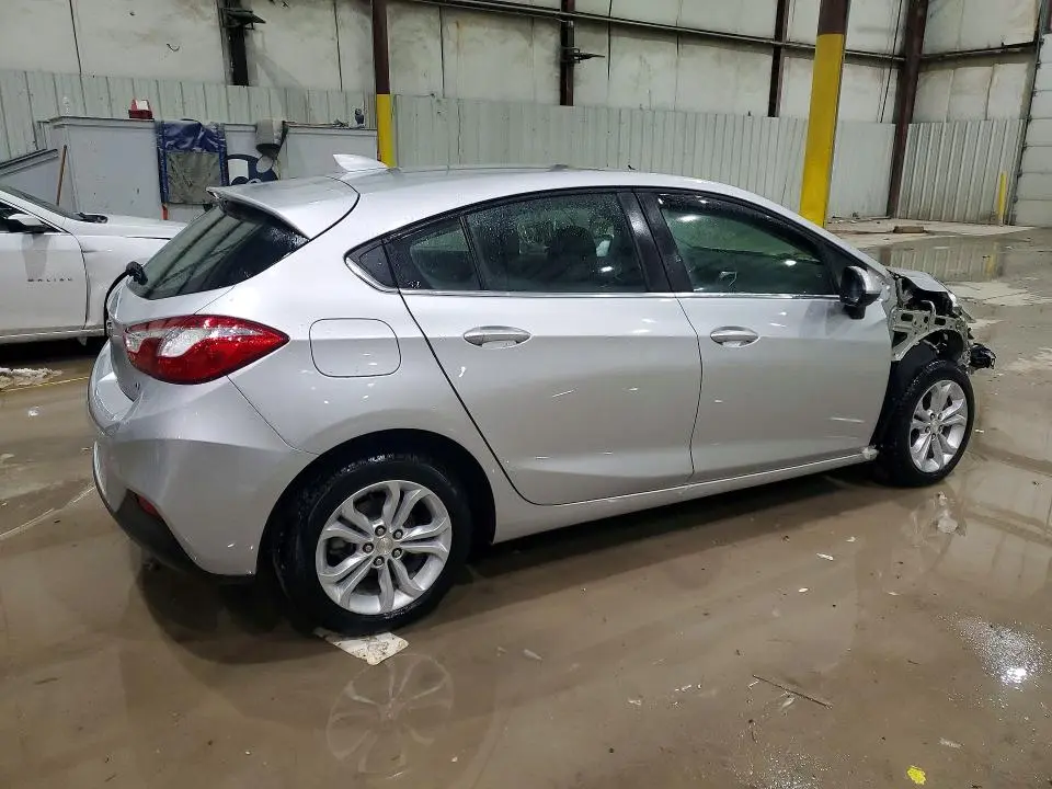 2019 CHEVROLET CRUZE LT  