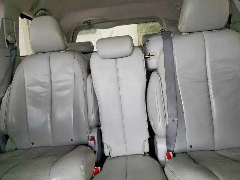 2011 TOYOTA SIENNA XLE 8-PASSENGER  