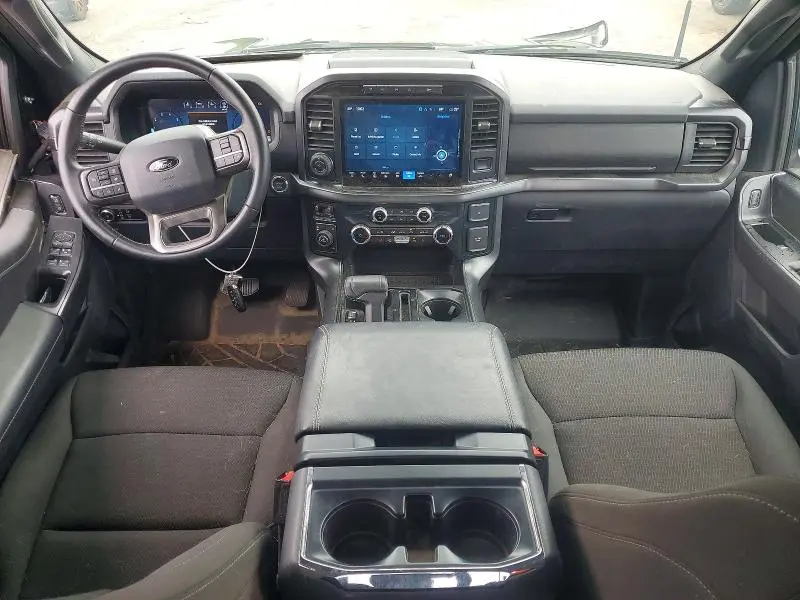 2024 FORD F150 XLT  