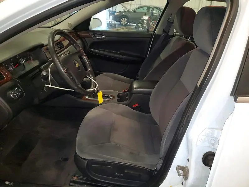 2010 CHEVROLET IMPALA LT  