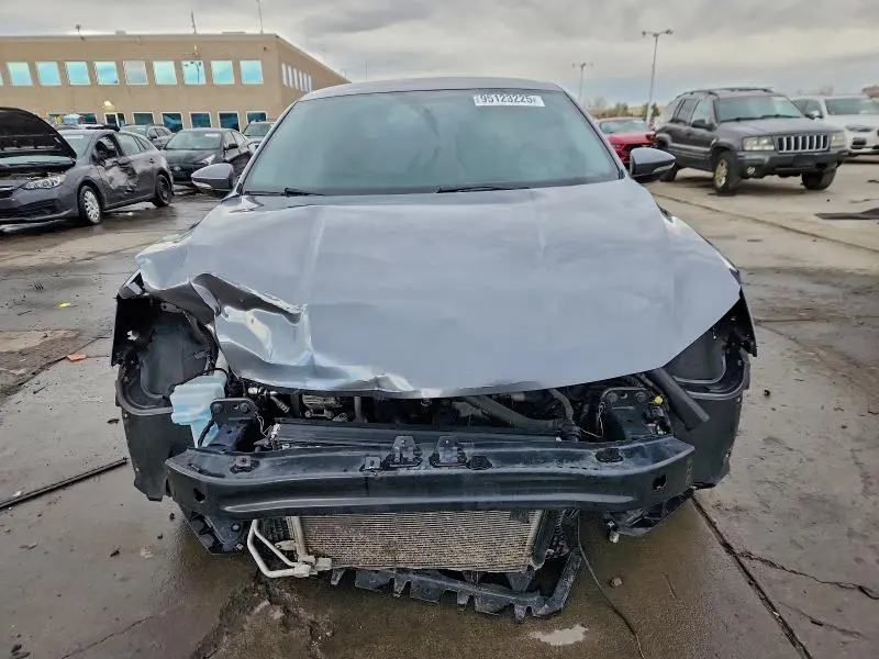 2016 VOLKSWAGEN PASSAT S  