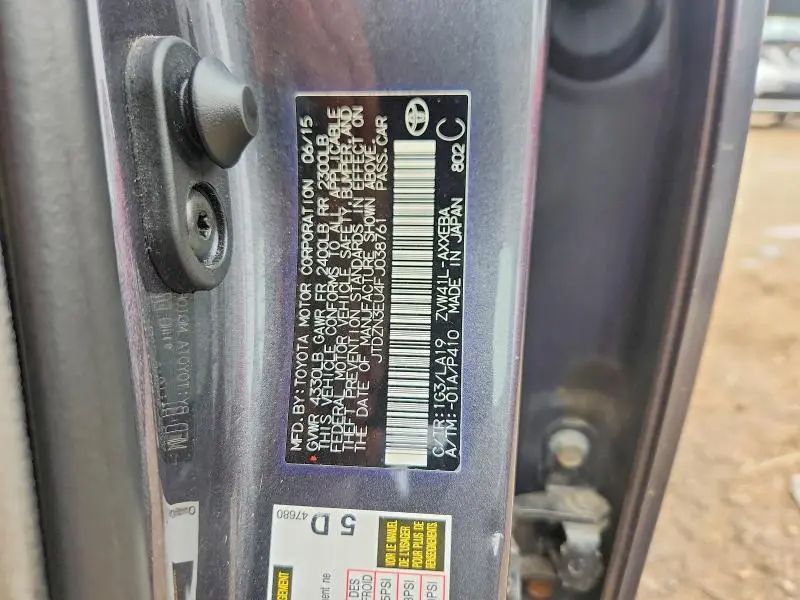 2015 TOYOTA PRIUS V FOUR  