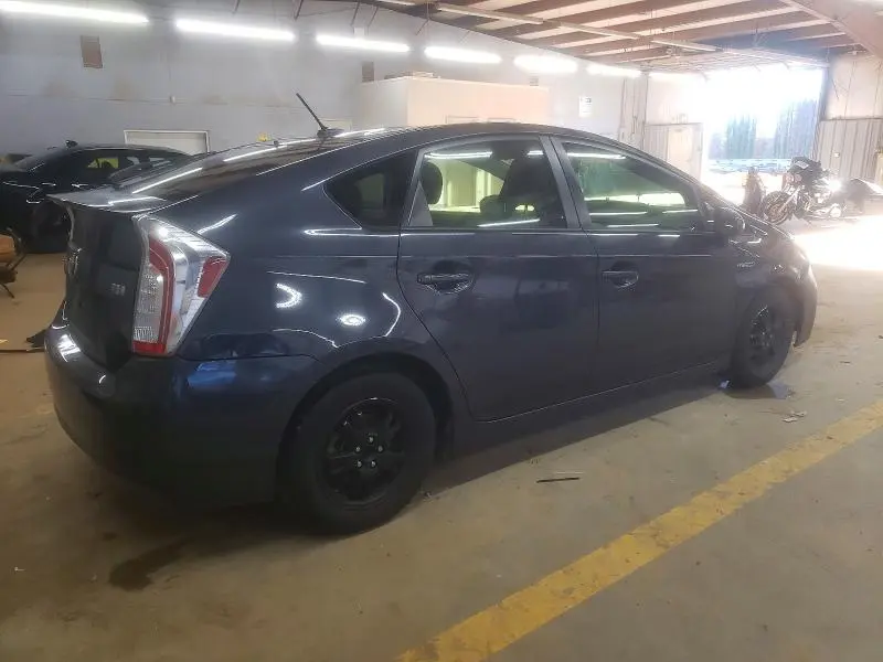 2013 TOYOTA PRIUS THREE  