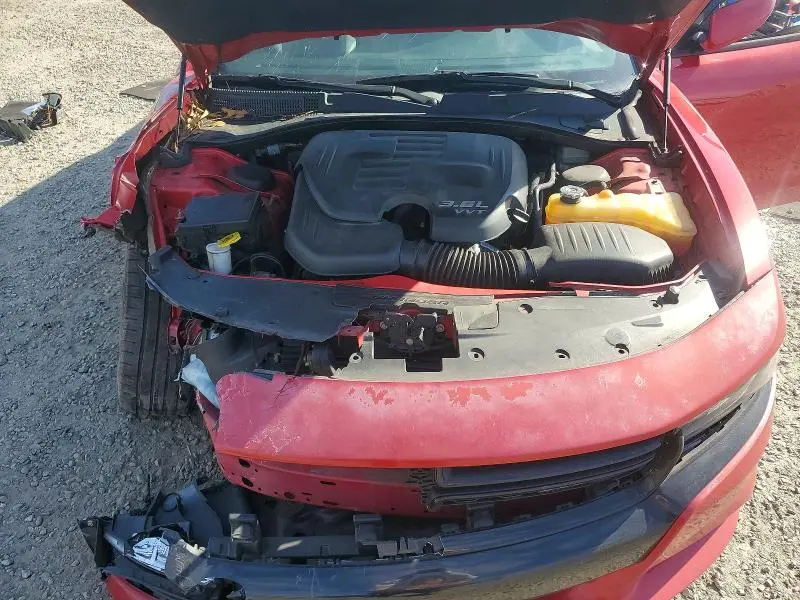 2015 DODGE CHARGER SXT  