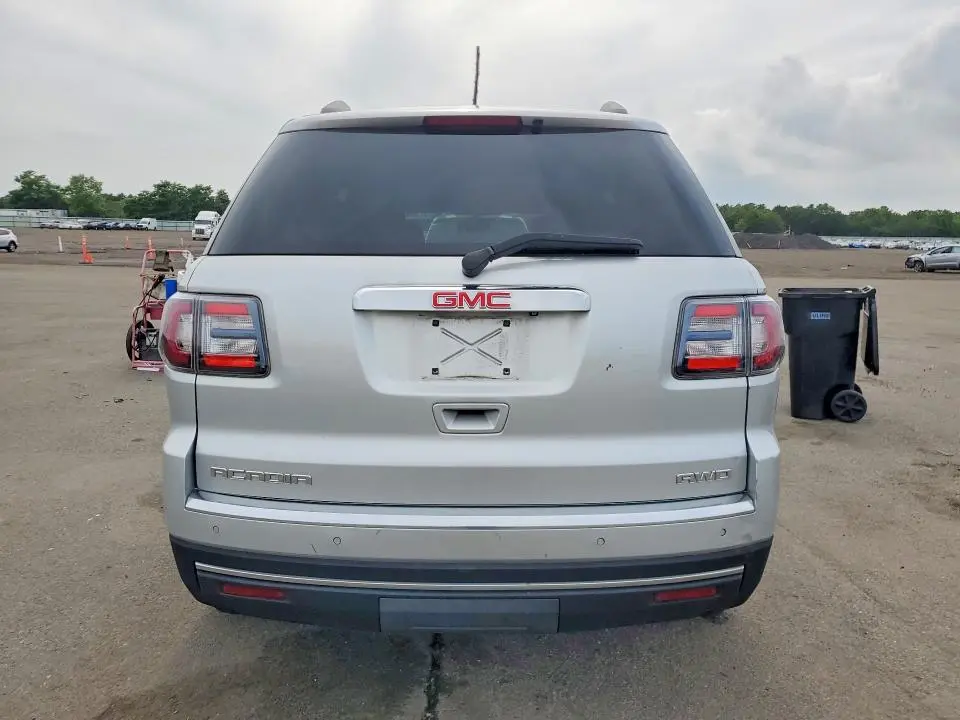 2015 GMC ACADIA SLT-1  