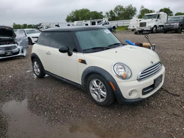 2013 MINI COOPER 
