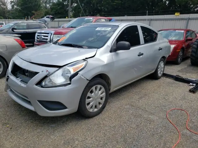 2015 NISSAN VERSA S