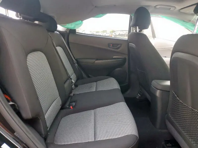 2020 HYUNDAI KONA SEL PLUS  