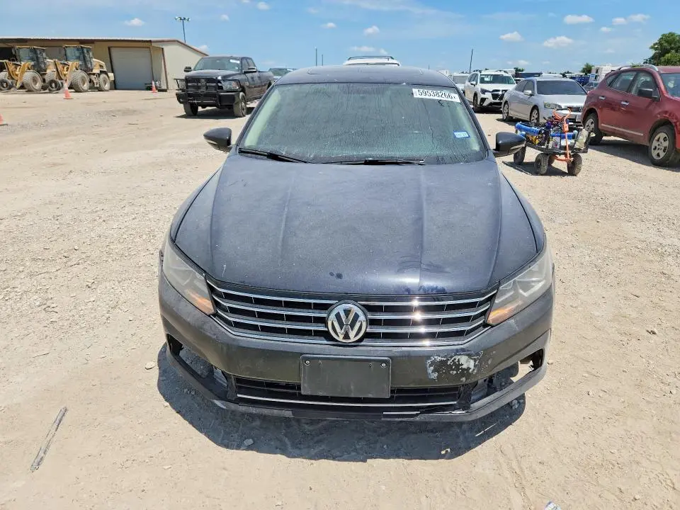 2019 VOLKSWAGEN PASSAT WOLFSBURG  