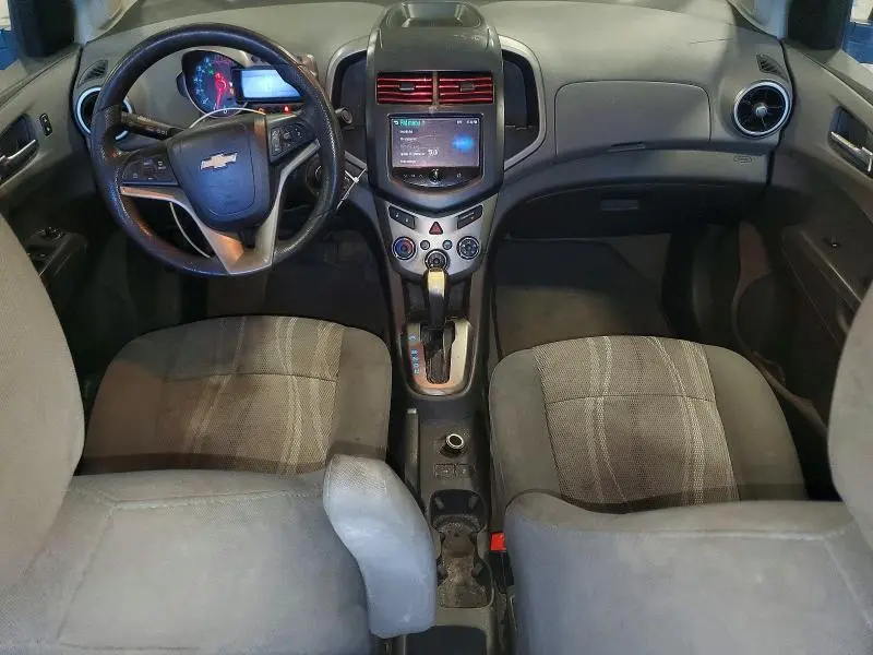 2015 CHEVROLET SONIC LT  