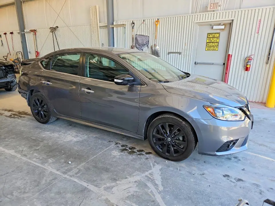 2018 NISSAN SENTRA SR  