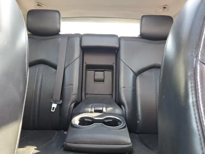 2010 CADILLAC SRX PERFORMANCE COLLECTION  