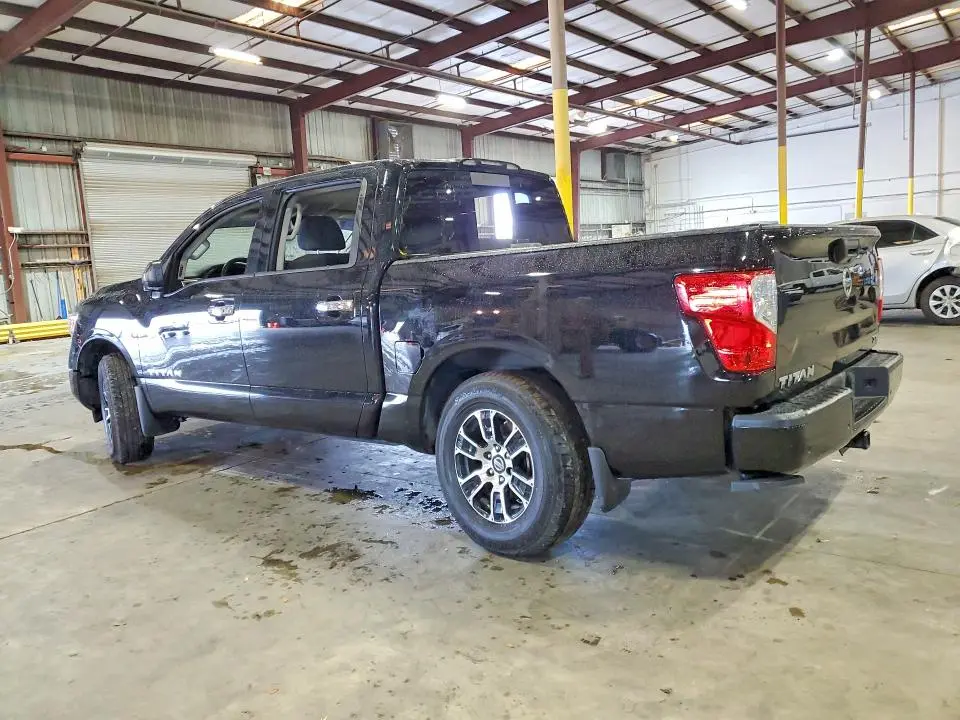 2021 NISSAN TITAN SV  