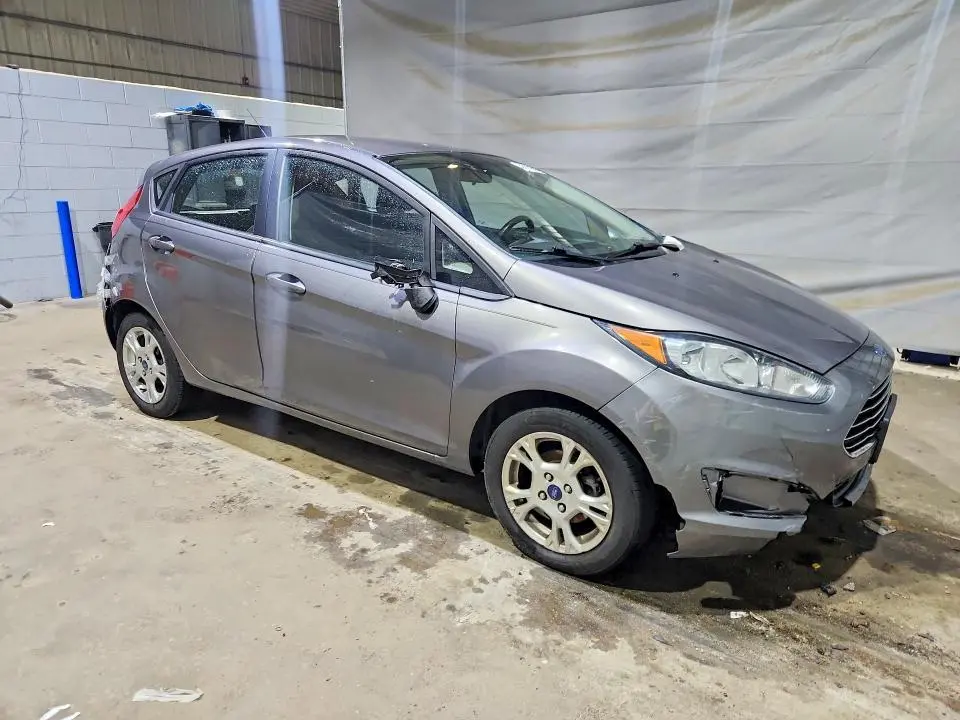 2014 FORD FIESTA SE  