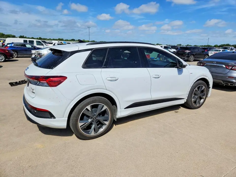 2024 AUDI Q4 E-TRON PREMIUM  