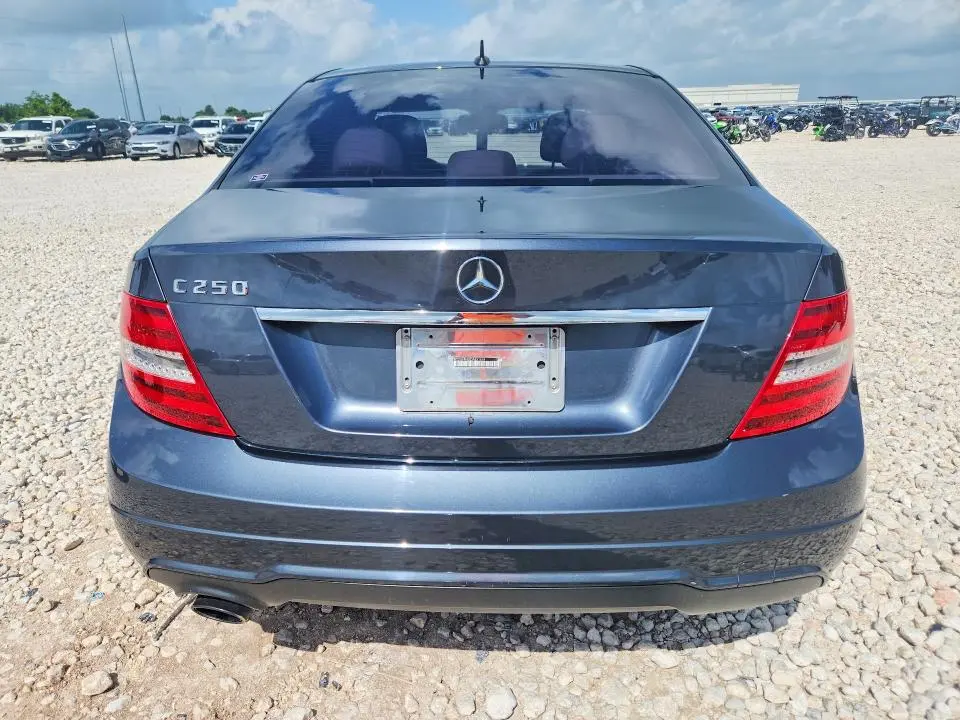 2013 MERCEDES-BENZ C 250  