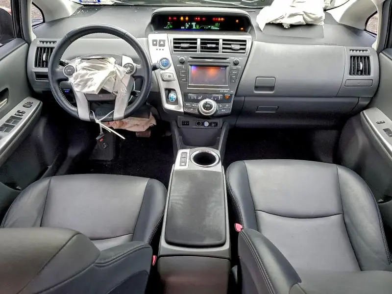 2014 TOYOTA PRIUS V   