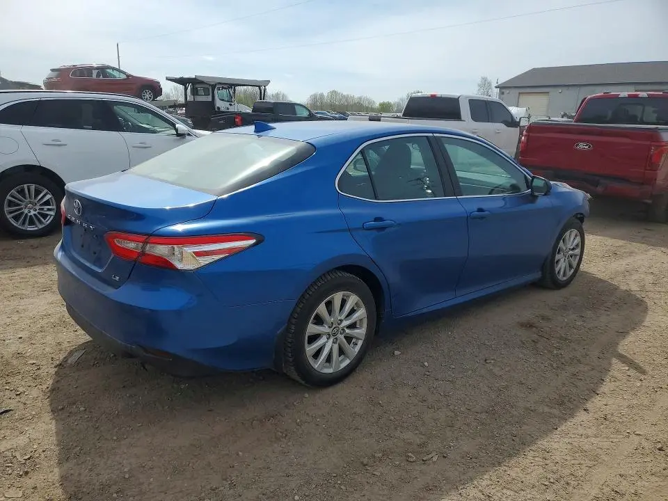 2019 TOYOTA CAMRY   