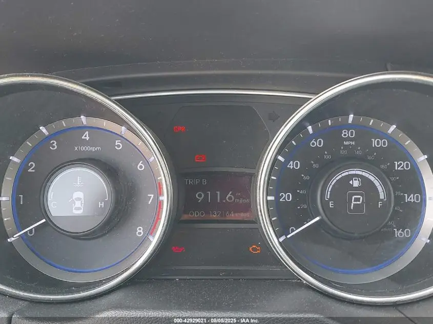 2011 HYUNDAI SONATA GLS