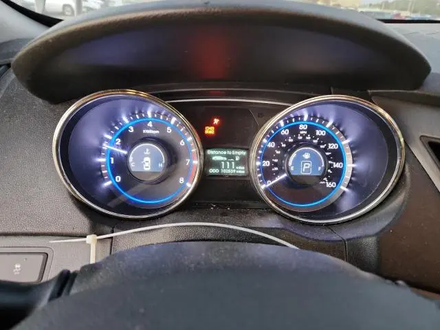 2011 HYUNDAI SONATA GLS  