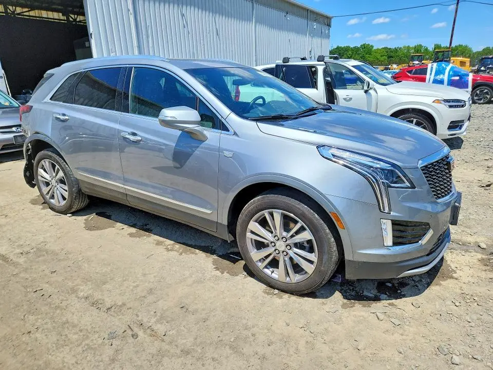 2024 CADILLAC XT5 PREMIUM LUXURY  