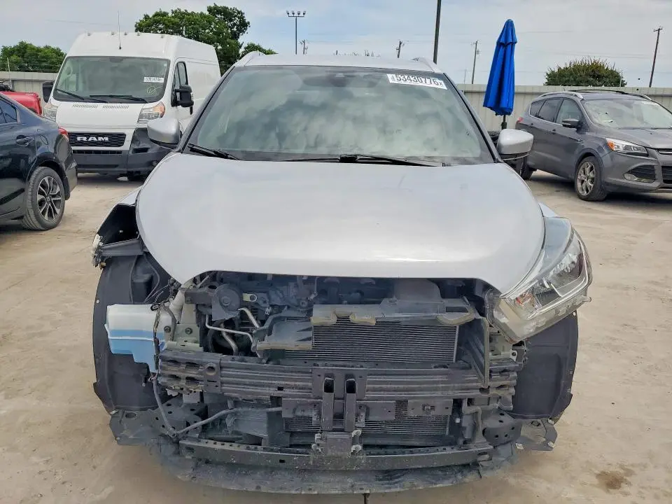 2020 NISSAN KICKS SV  