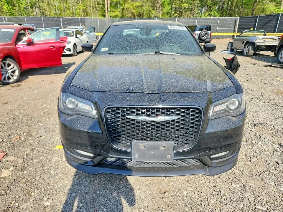 2019 CHRYSLER 300 S  