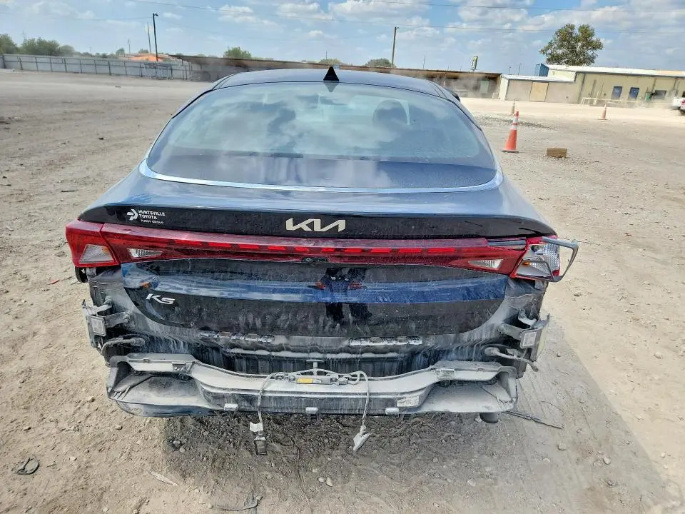 2022 KIA K5 LXS  