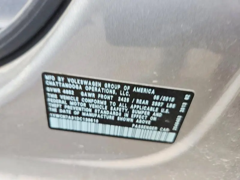 2013 VOLKSWAGEN PASSAT SEL  