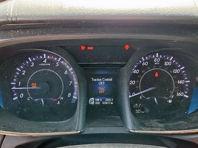 2018 TOYOTA AVALON XLE  