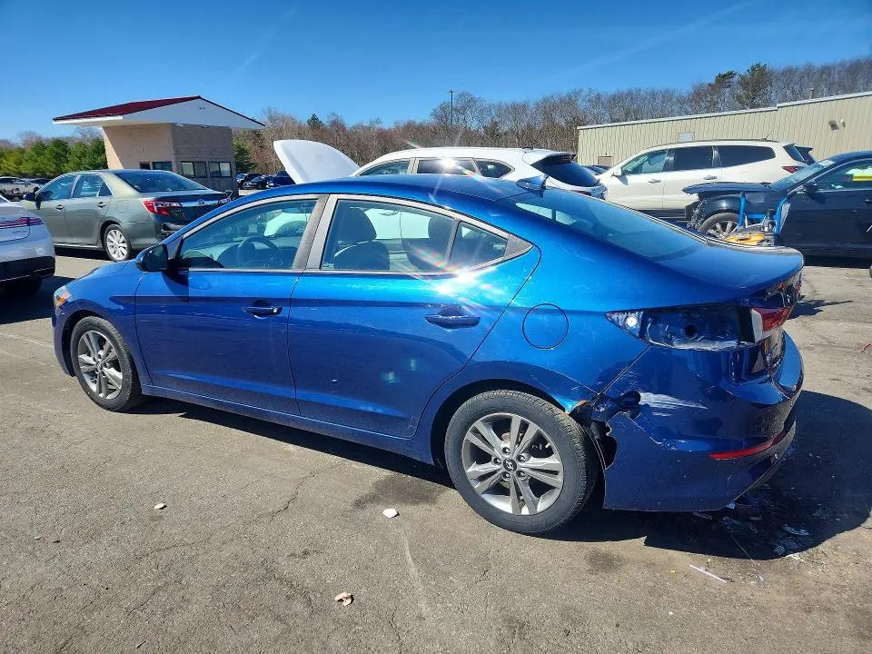 2017 HYUNDAI ELANTRA SE  