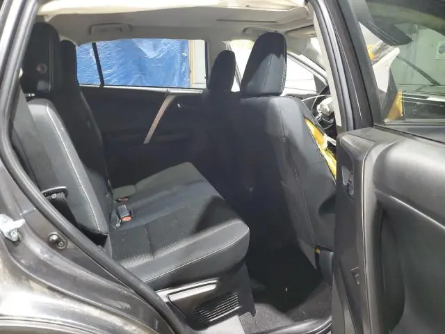 2017 TOYOTA RAV4 HV LE  