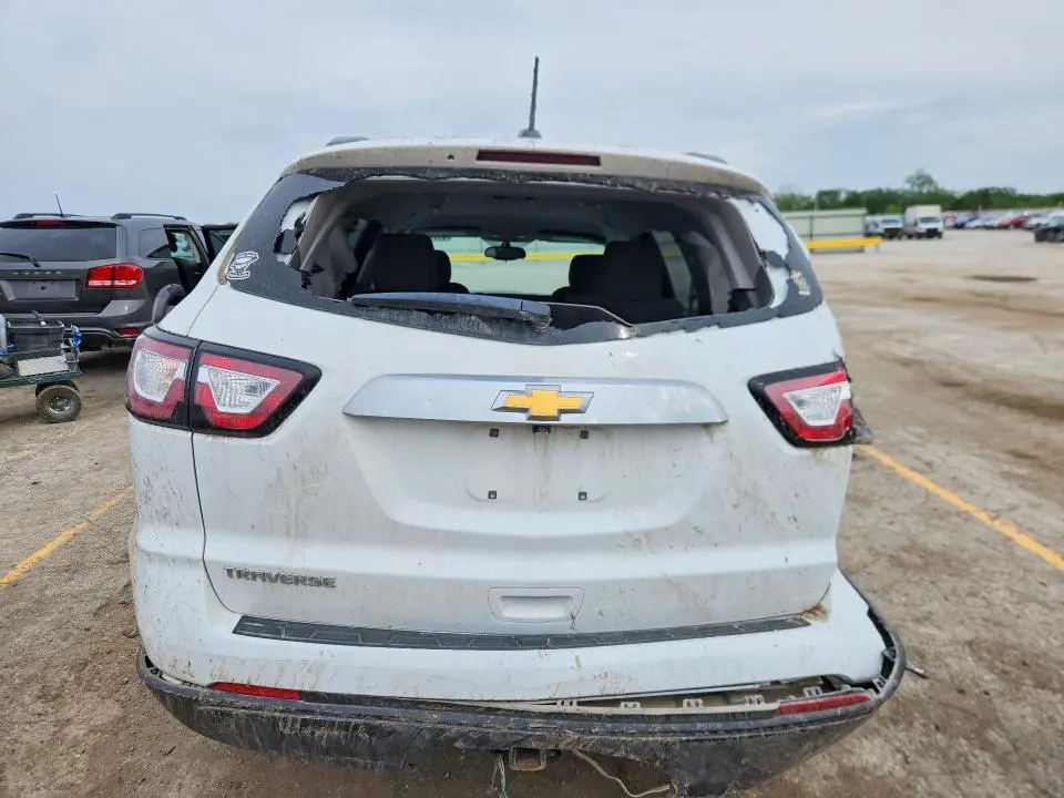 2017 CHEVROLET TRAVERSE LS  
