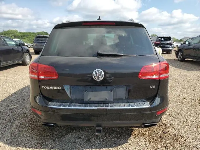 2011 VOLKSWAGEN TOUAREG V6  