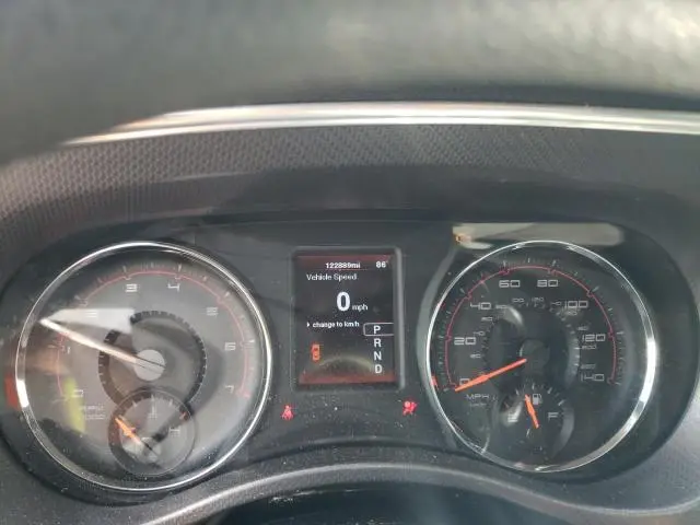 2012 DODGE CHARGER SE  
