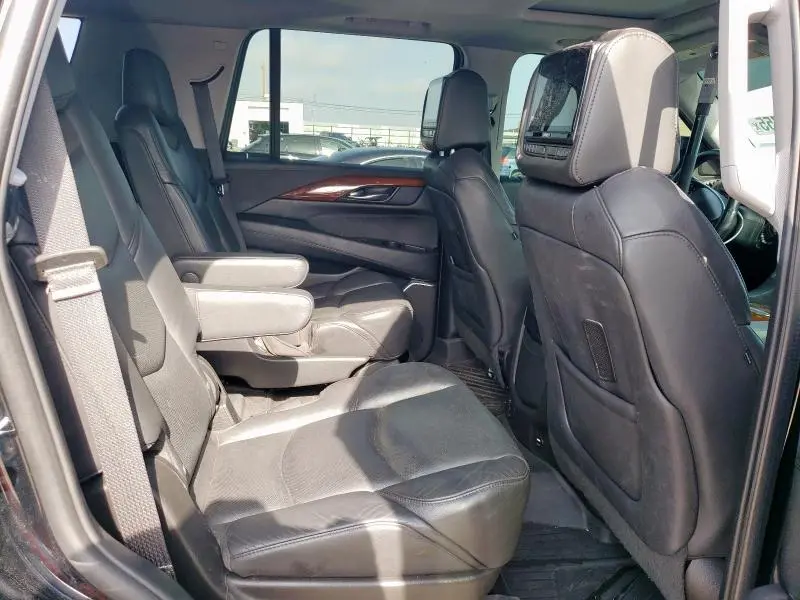 2020 CADILLAC ESCALADE LUXURY  