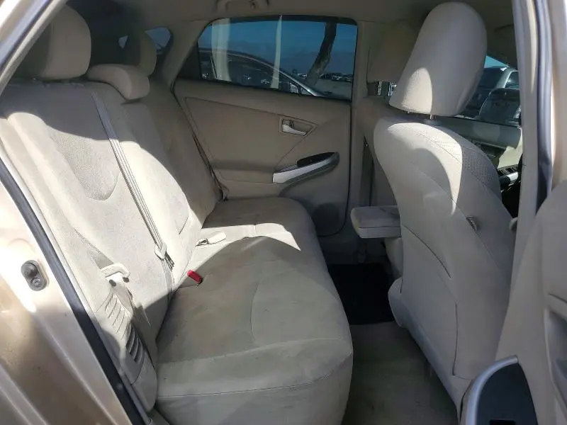 2010 TOYOTA PRIUS II  