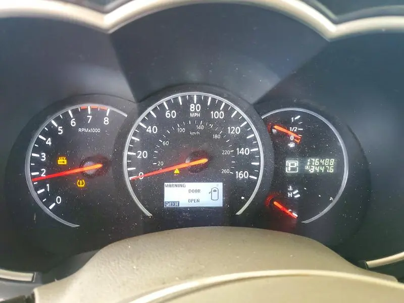 2016 NISSAN QUEST 3.5 SV  