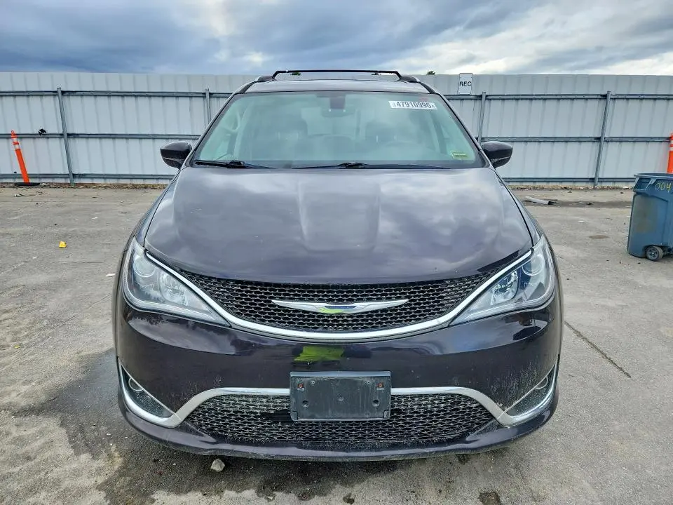 2017 CHRYSLER PACIFICA TOURING L PLUS  